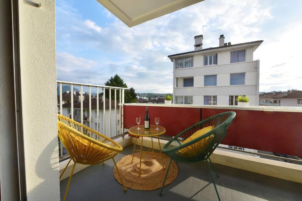 Cabana & Le Central - Proche Lac , Terrasse Et Parking Annecy Exterior photo